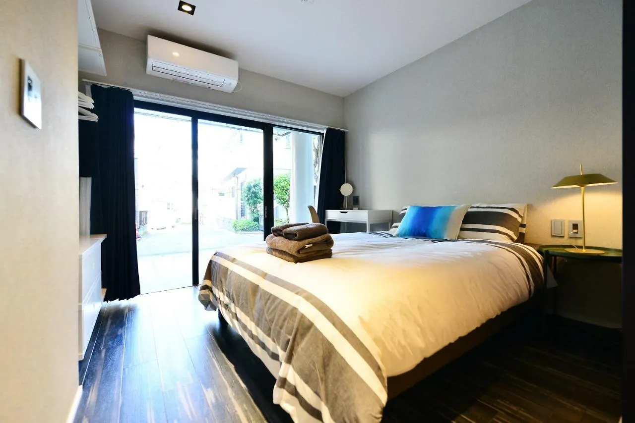 Apartment Real Life Meguro River Tokyo